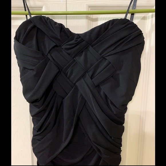 Fitted Black Sweetheart Neckline Mini Dress - Picture 2 of 4